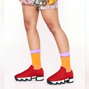 iRi NYC WES|Low Top Red Sneakers Women's Size EU 40/10  D240162